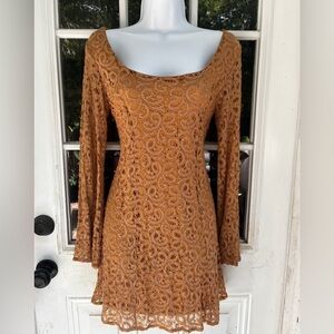 Umgee Lace Bell Sleeve Dress in Brown